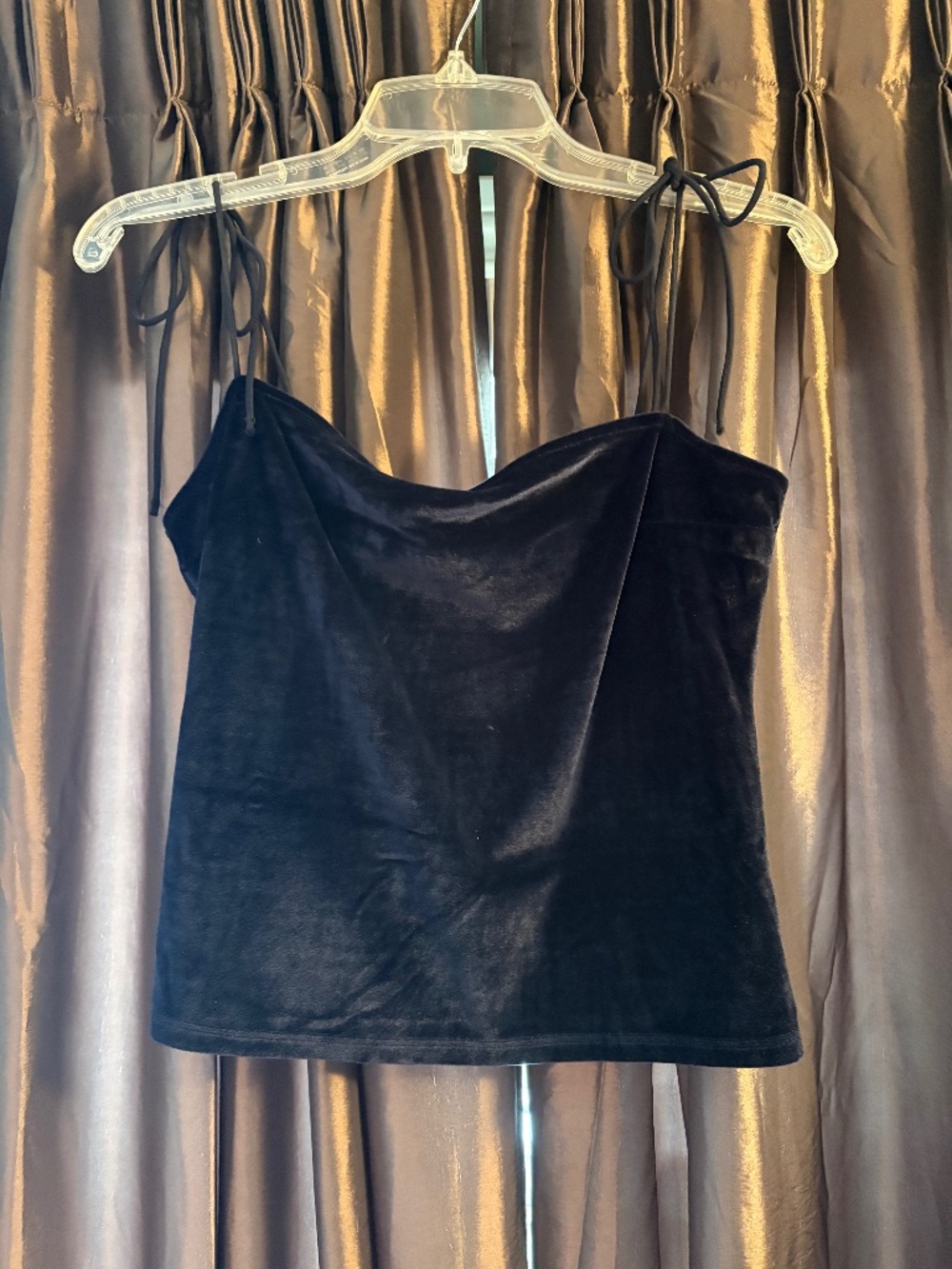Women’s velvet tank